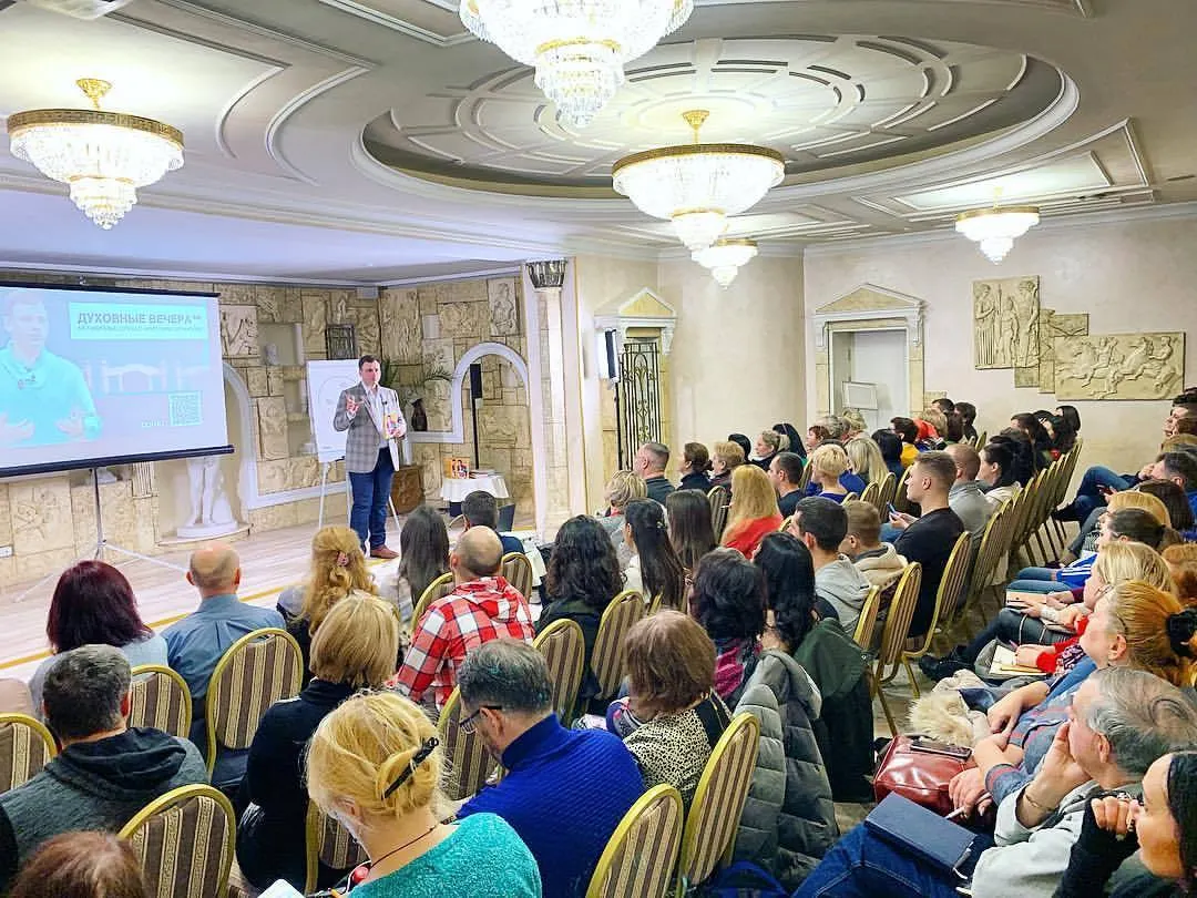 Тёплые ДУХОВНЫЕ ВЕЧЕРА по-одесски 😊 (at Mozart Hotel / Отель Моцарт) https://www.instagram.com/p/BteBqJMhFeW/?utm_source=ig_tumblr_share&igshid=1s2uk37typyvx