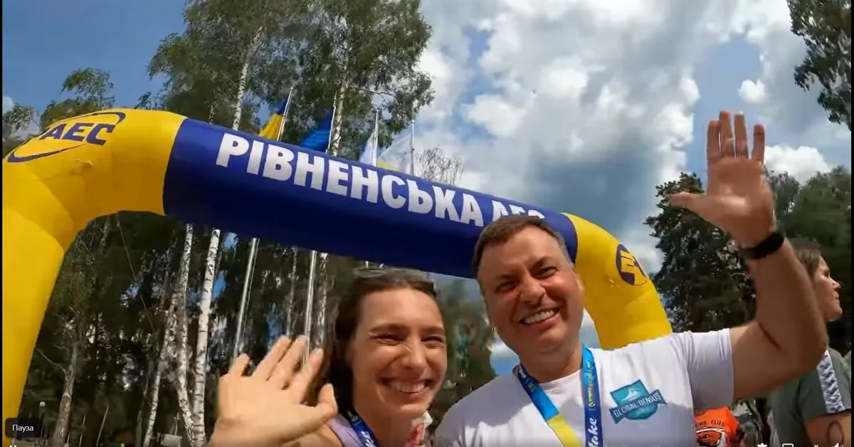 Я начал заниматься плаванием в 45, а Таня в 31