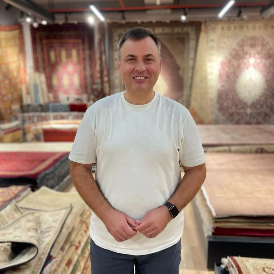 ЧЕМ ОТЛИЧАЕТСЯ ГЕНИЙ ОТ ПОСРЕДСТВЕННОСТИ 📍 Посредственности нужны «авторитеты», чтобы сформировать собственное «мнение»; гений же опирается на всесторонний
