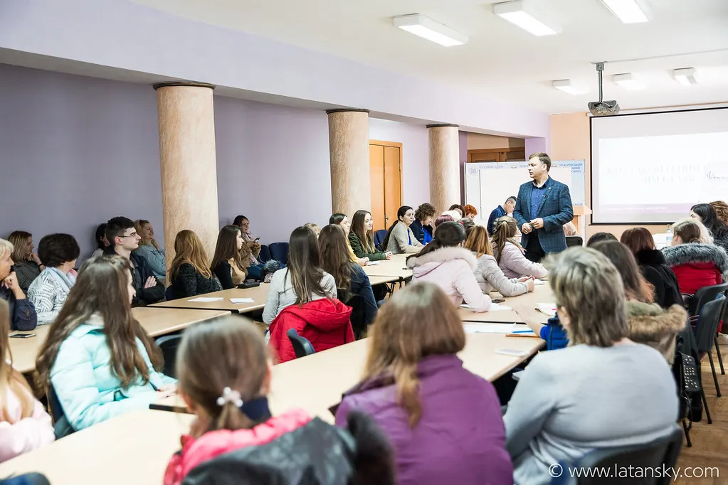 20180313 Mukachevo University-8