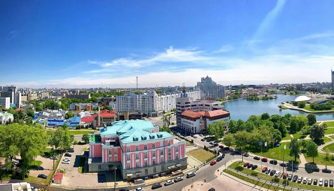 GOOD EVENING, BELARUS! 🇧🇾 We are here back again. What a breathtaking view have we this time in