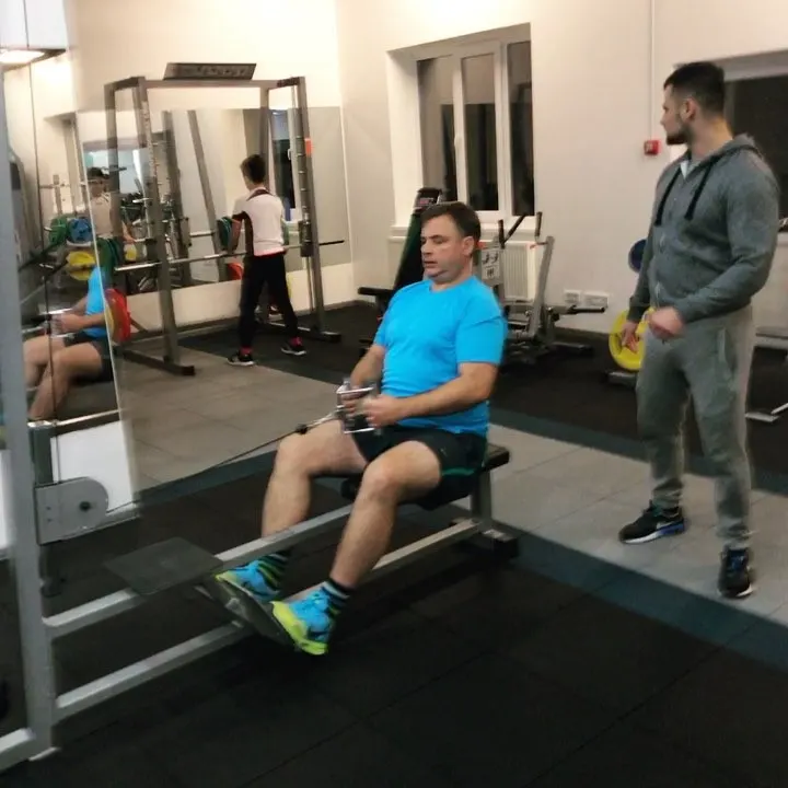 ЭТО СЛУЧИЛОСЬ! ЭТО ПРОИЗОШЛО! Я записался в спортзал и впервые в жизни нанял профессионального тренера-бодибилдера. Спасибо моему наставнику