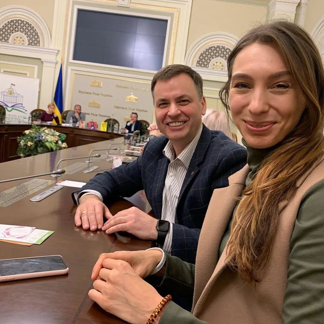 Мы с Tatiana Latanska в Верховна Рада України на заседании Книжного клуба Верховной Рады «Саміт з Книгою». Спасибо