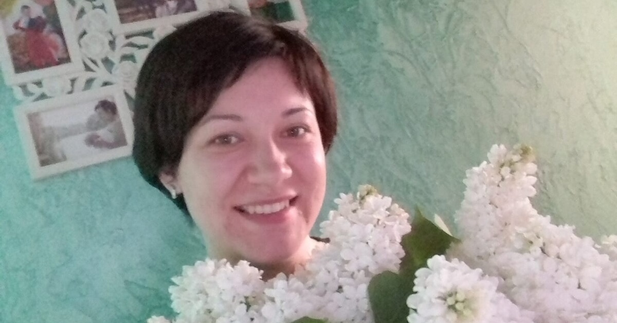 МНОГИЕ ВЕЩИ РАЗЛОЖИЛИСЬ ПО ПОЛОЧКАМ