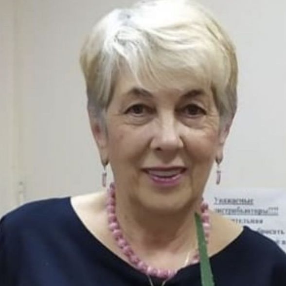 Елена Прокопенко