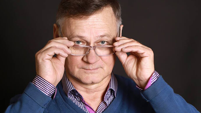 Отзів, Юрий Волик