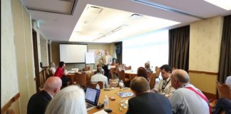 Speaking in Russia. How to Get Booked in Russia as a Professional Speaker картинка