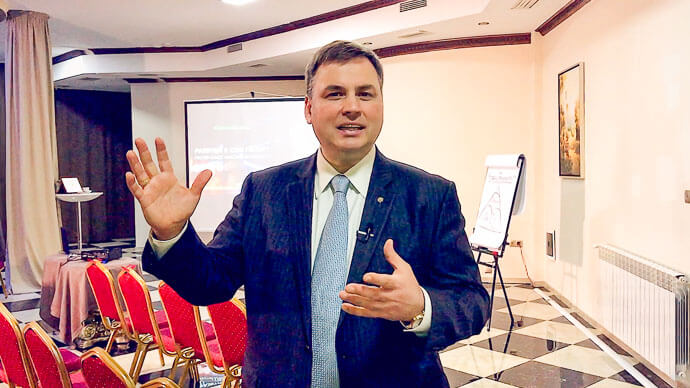 Латанский об акценте картинка